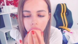 DILDO DEEPTHROAT - VIDEO 63