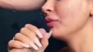 Susy Gala sucking & cum in her mouth
